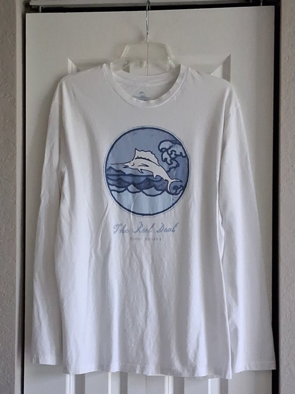 Tommy Bahama "The Real Deal" RELAX White Long Sleeve Tee Men's Size M